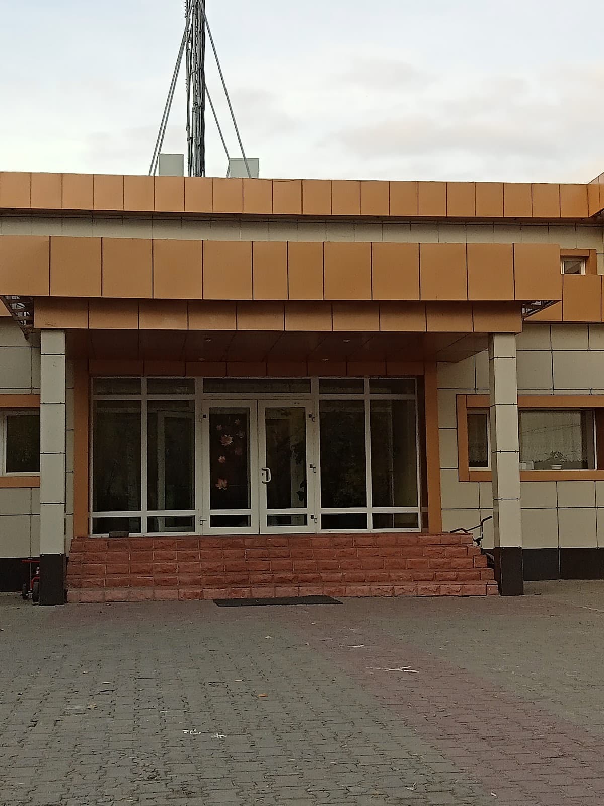 Shanyraq school