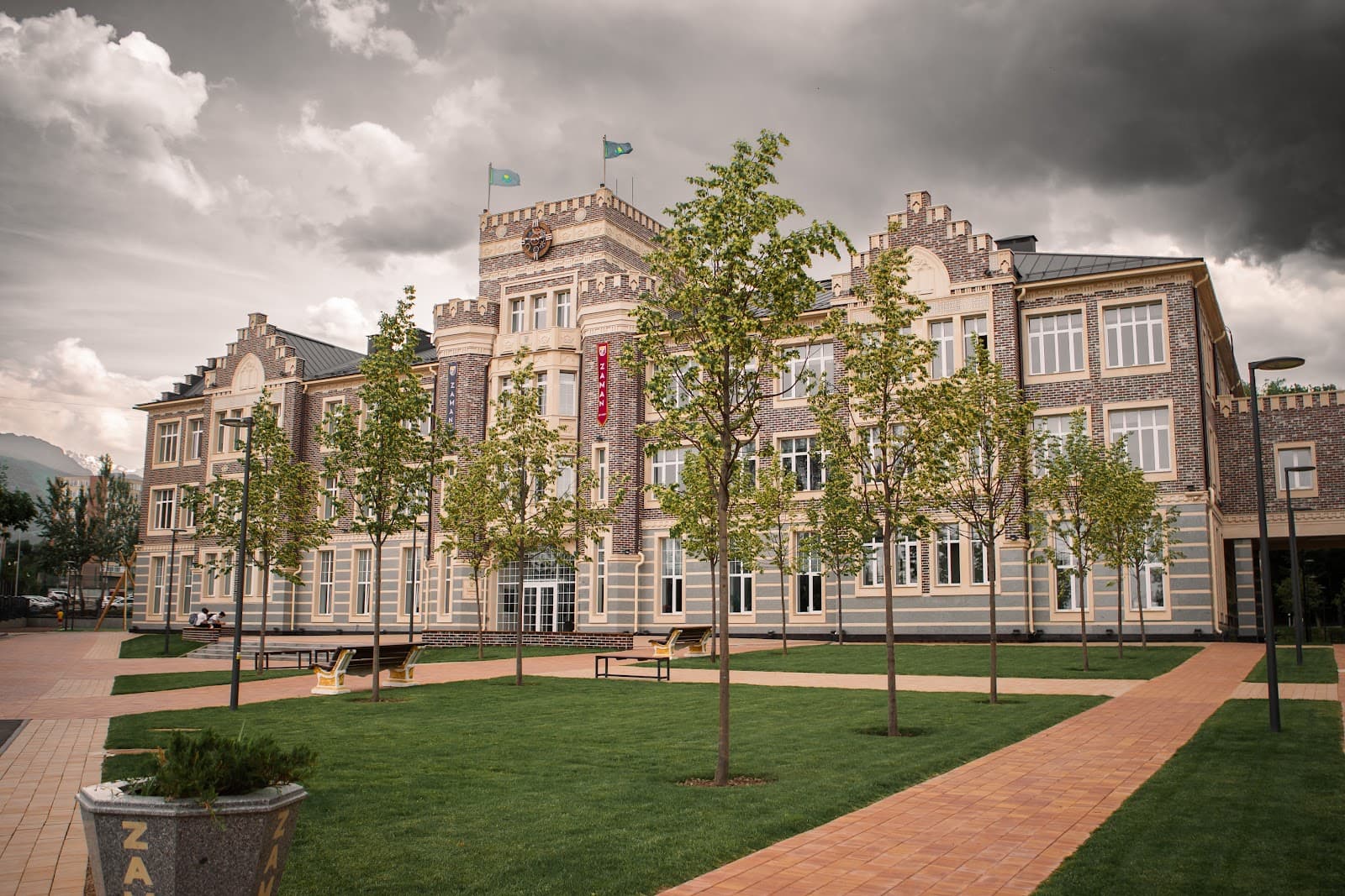 ZAMAN School